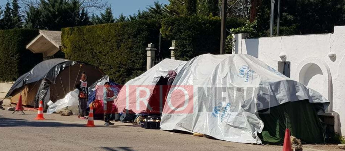 Γκέτο παράνομων μεταναστών στην Παλαιά Εθνική Οδός Αθηνών-Κορίνθου! - Δείτε φωτό